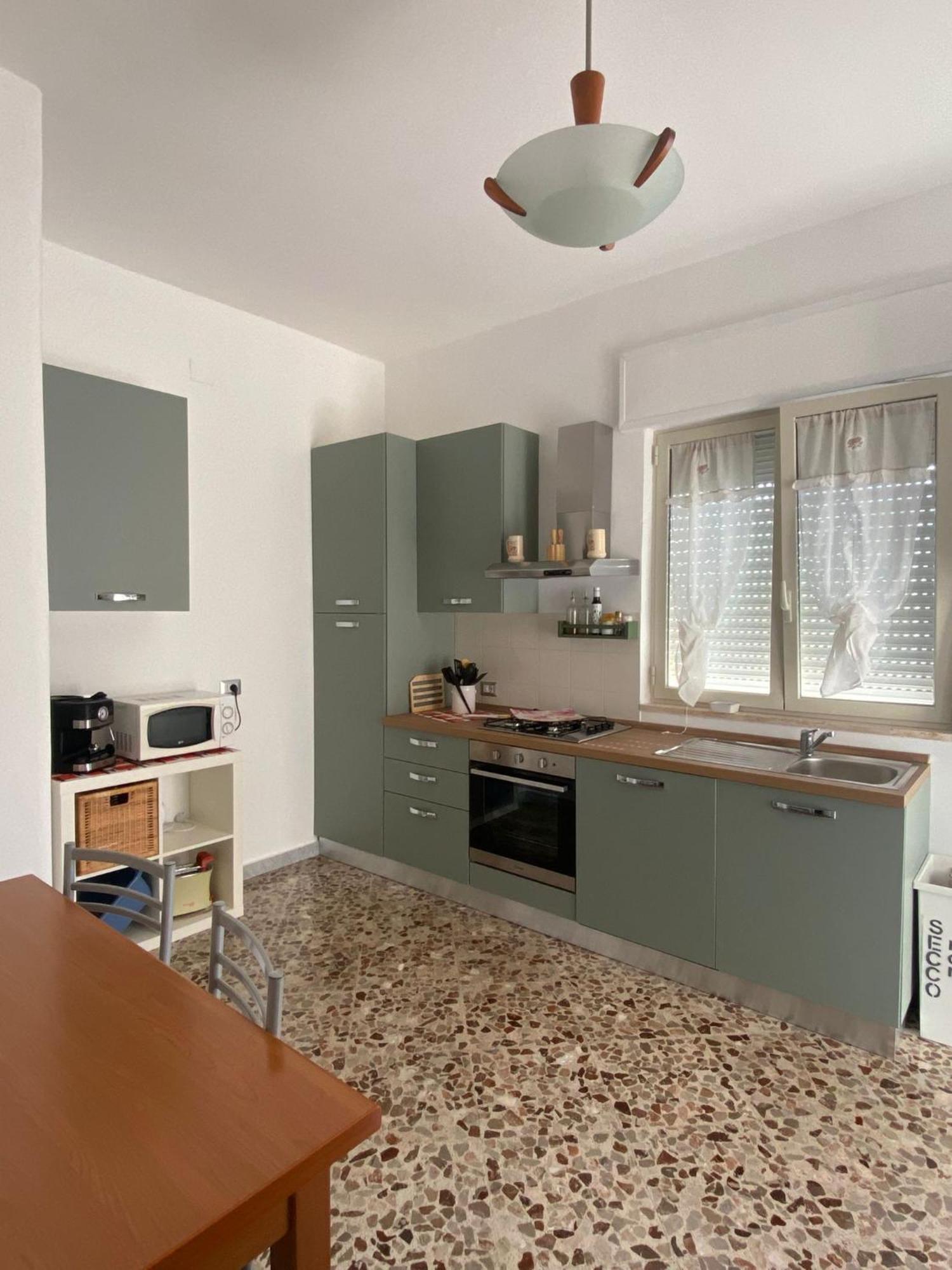 Alloggio Ugo Foscolo Monopoli Exterior photo